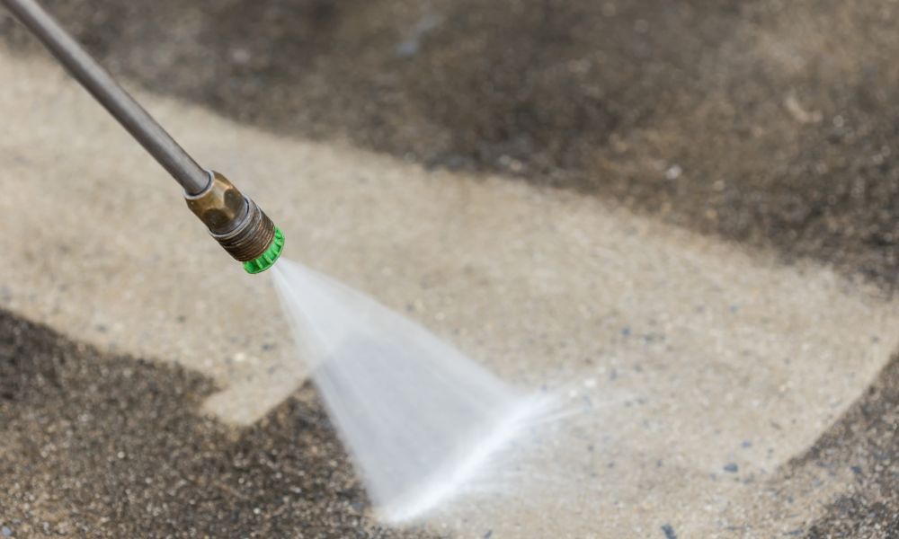 Power Washer vs. Pressure Washer: What’s the Difference?