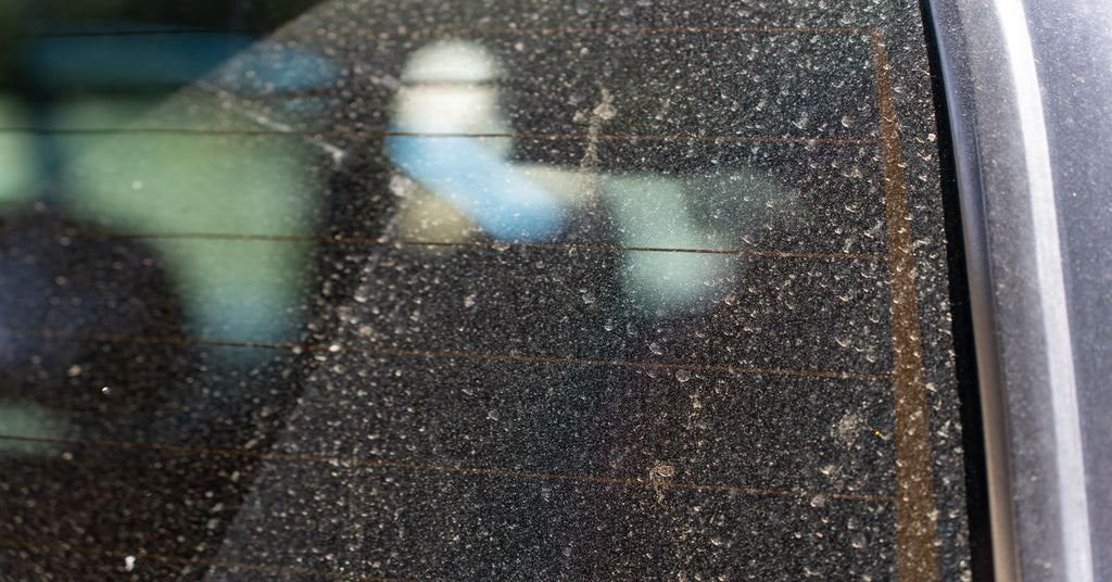 Tips for Safely Removing Water Stains From Car Glass